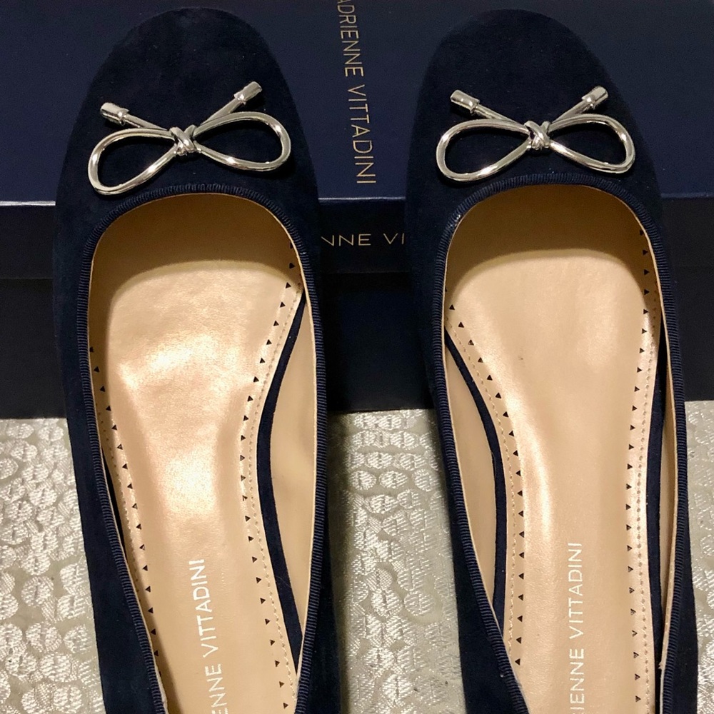 ADRIENNE VITTADINI 8M style Cavallo space blue color kidsuede Neiman Marcus. - Picture 1 of 15